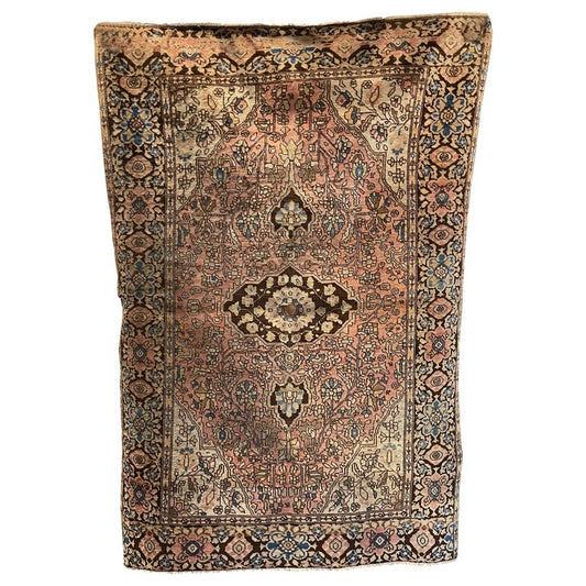 Persian Saruk Design Area Rug, Early 20th Century