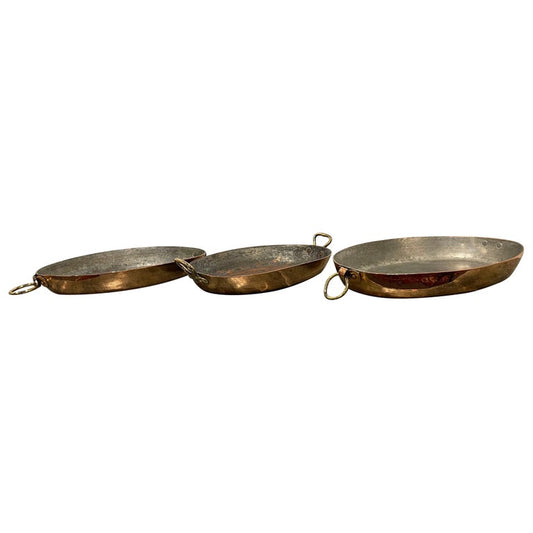 Set of Three French Copper Sauce Pots in Different Sizes, 19th Century