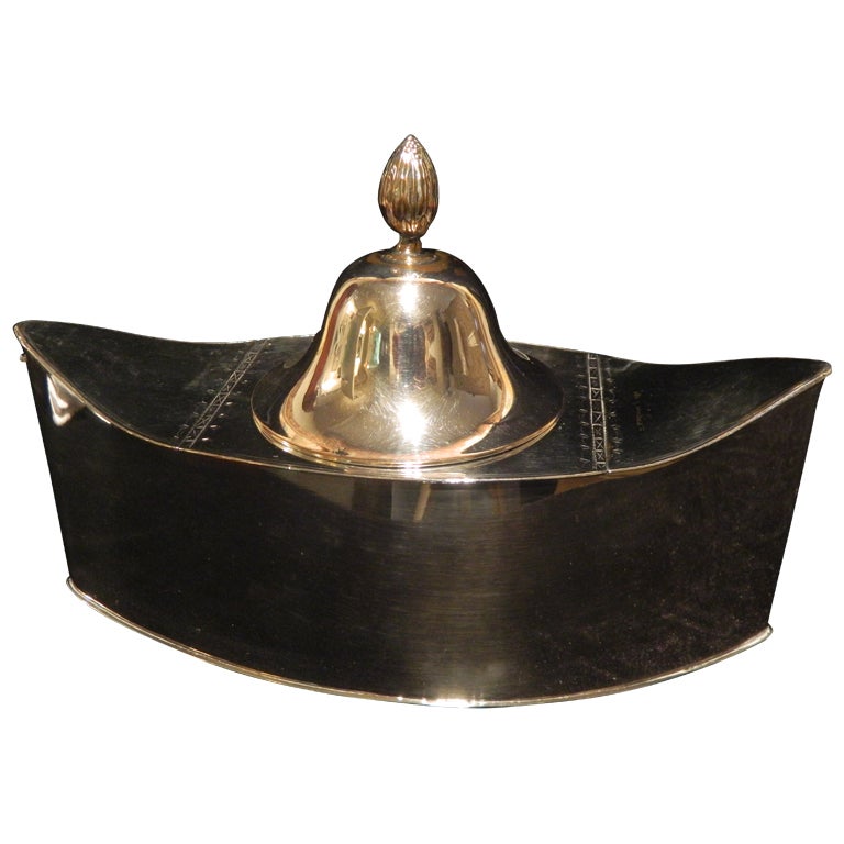 English Silver Caviar Boat on Diminutive Square Feet, Late 19th Century